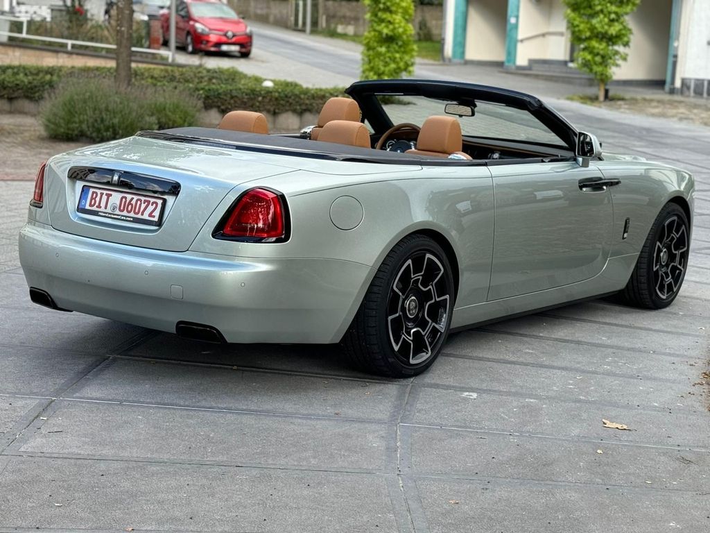 5af19eb8-3d00-49f6-b6d9-1f56e0fcb92f