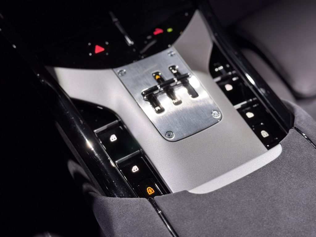 mobilede-d8a1489c4dfa404dcf90a846ffd6590e