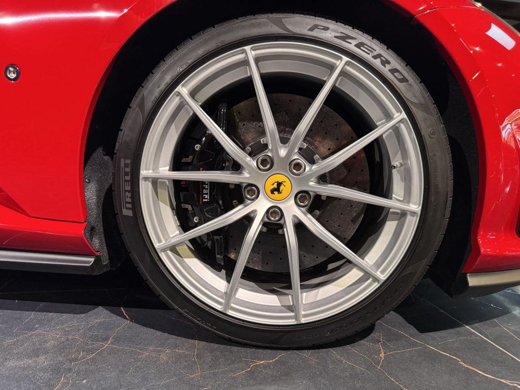 mobilede-3eb90daa2e26560f1aef5aa48be73a9d