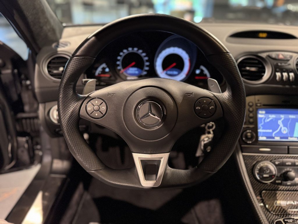 mobilede-7ca174e06180e1e686491432464a3dbc