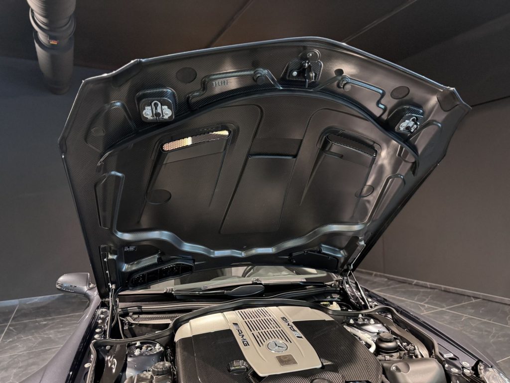 mobilede-8168dfca524a7c8253160cbf38aa3c97