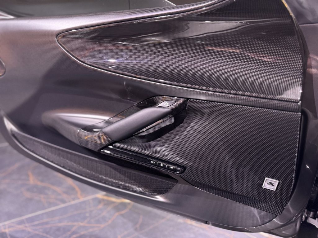 mobilede-a33be7a0570c65d546503e8c320a7610