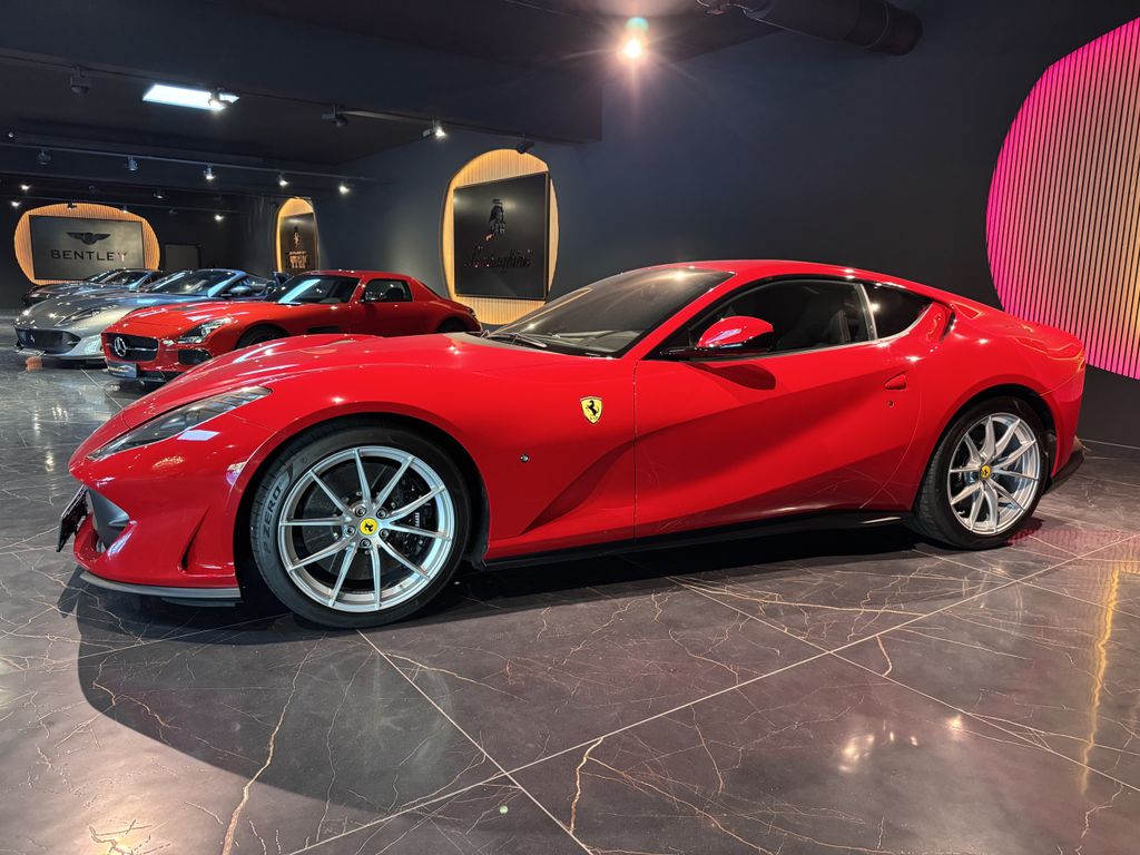 mobilede-bc31e0de96b6aec93a94aa7eb4e86861