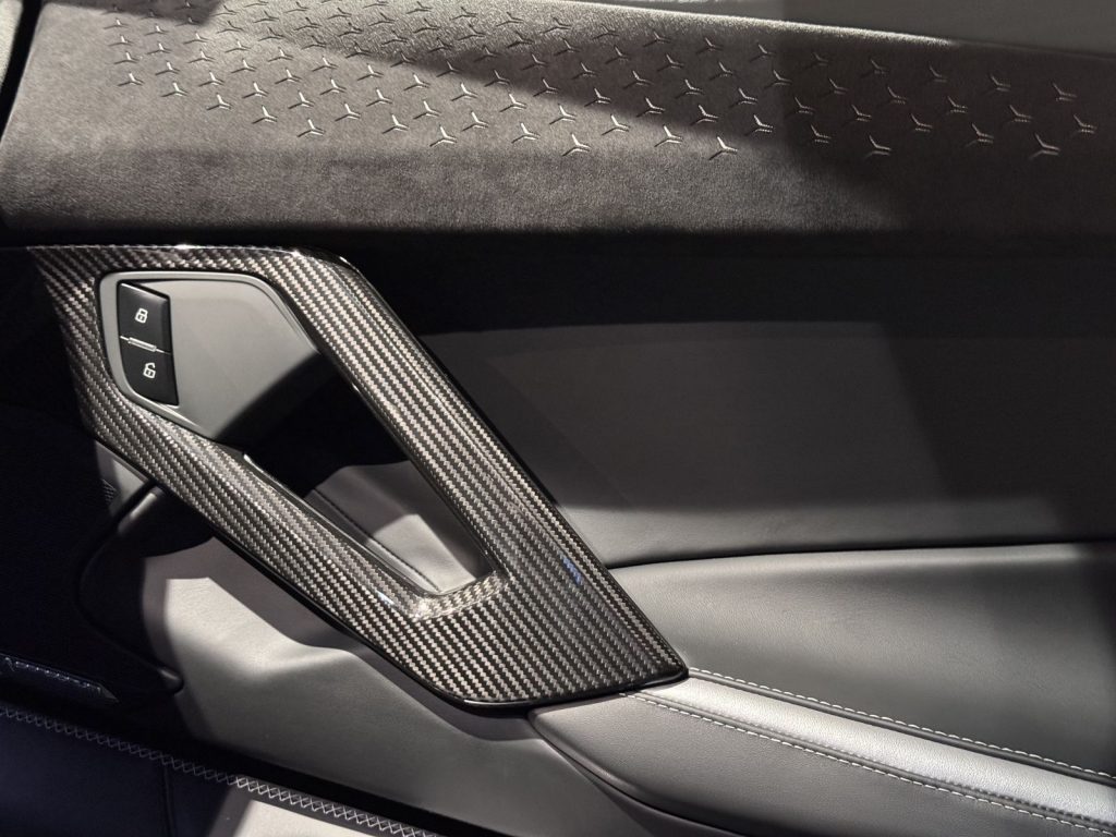 mobilede-bcb9fcac0750de5914f7929766b29f2c