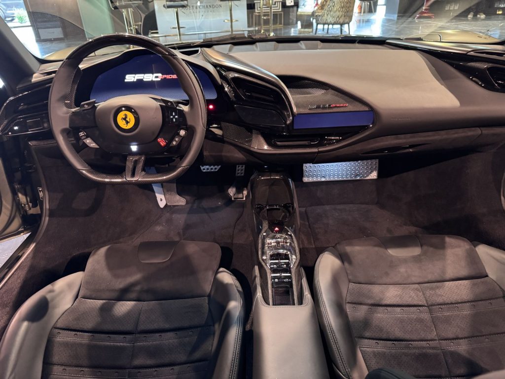 mobilede-d3a0e09a7c3355259c6688b8a50ee0dc