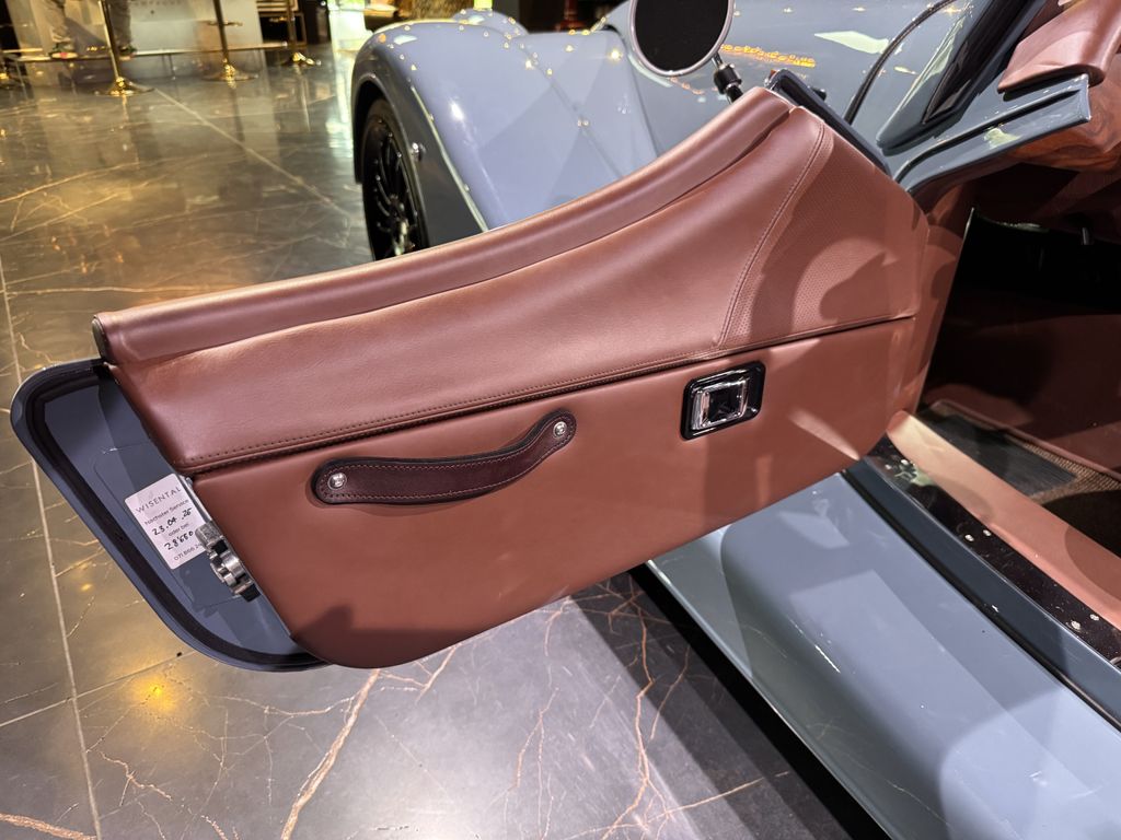 mobilede-d7ed216cd5ed0ed92f877f22acd246fa