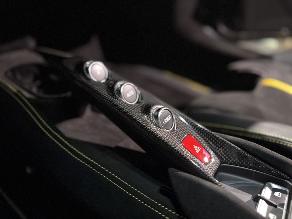 mobilede-ef5944e42fe3d913c694cf54a868cb79