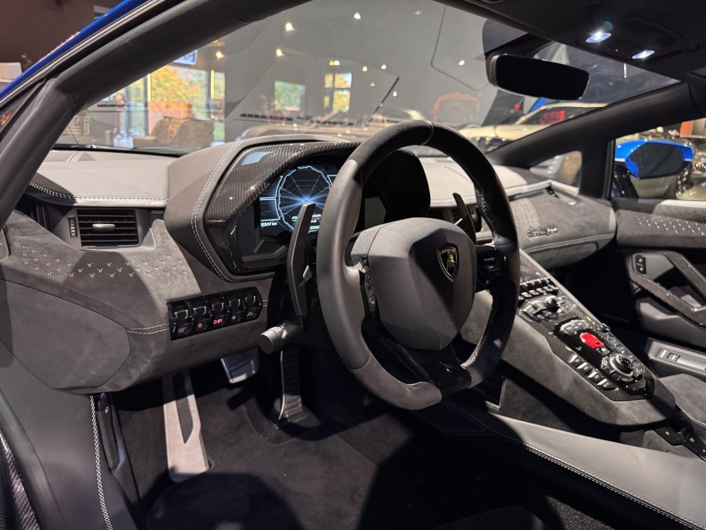 mobilede-fa3b32815f748244a14479b96128dd64