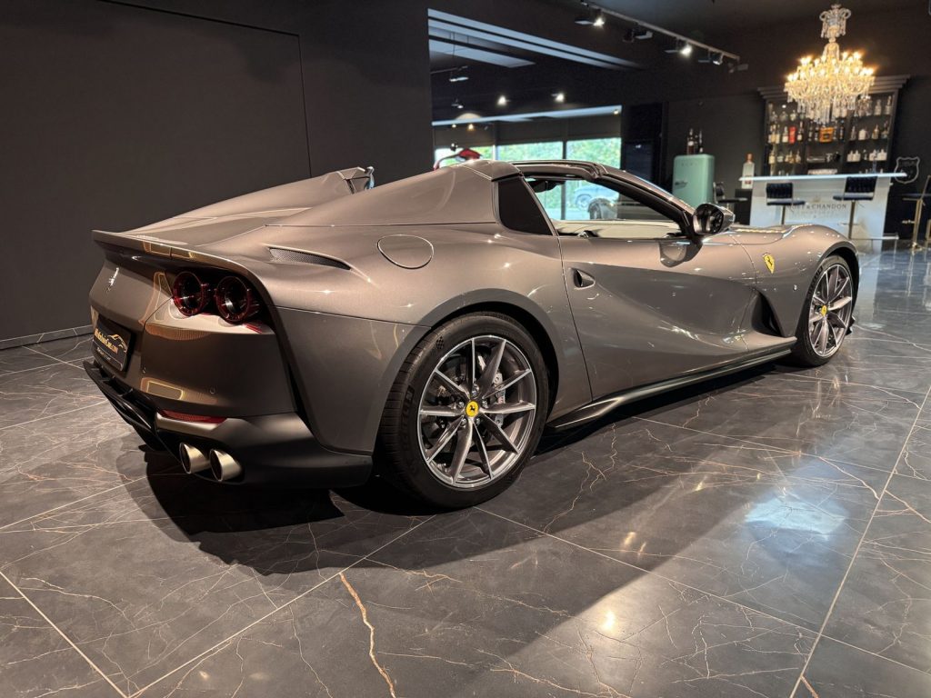 mobilede-ffbbdbb3b402ceba1a8a99784a3e4d50