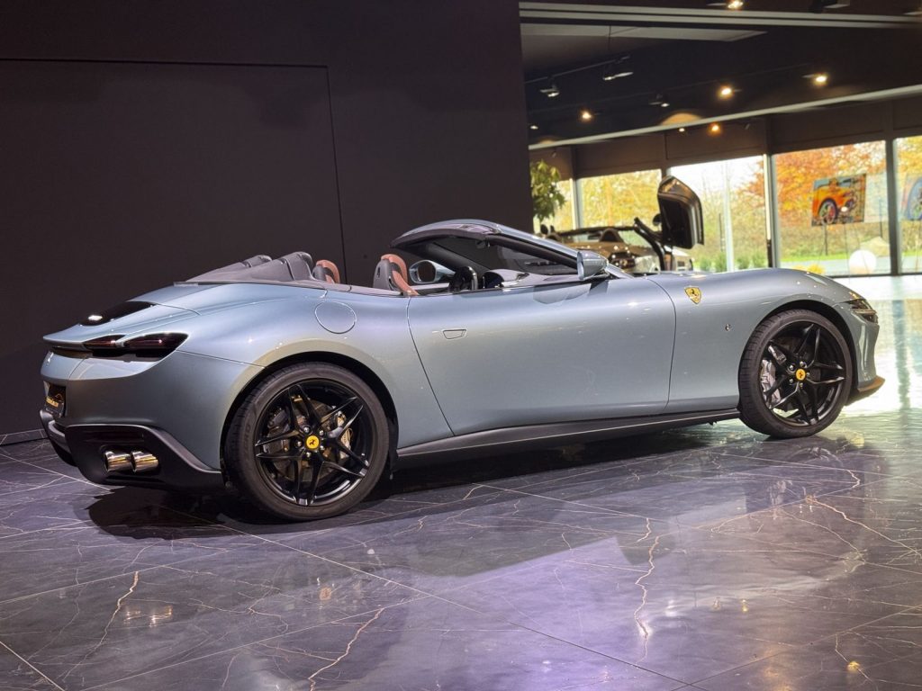 mobilede-3390c98b24a9d6fc65197f806d6a1903