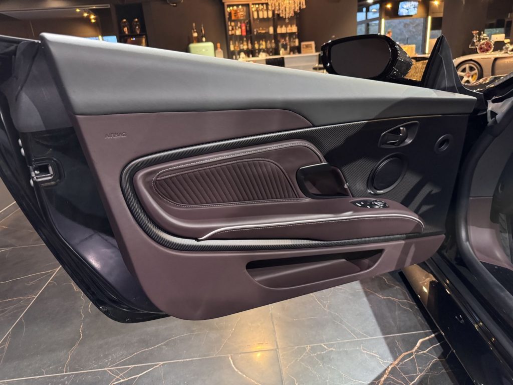 mobilede-532a65b32d39310066d537c8b2056f62