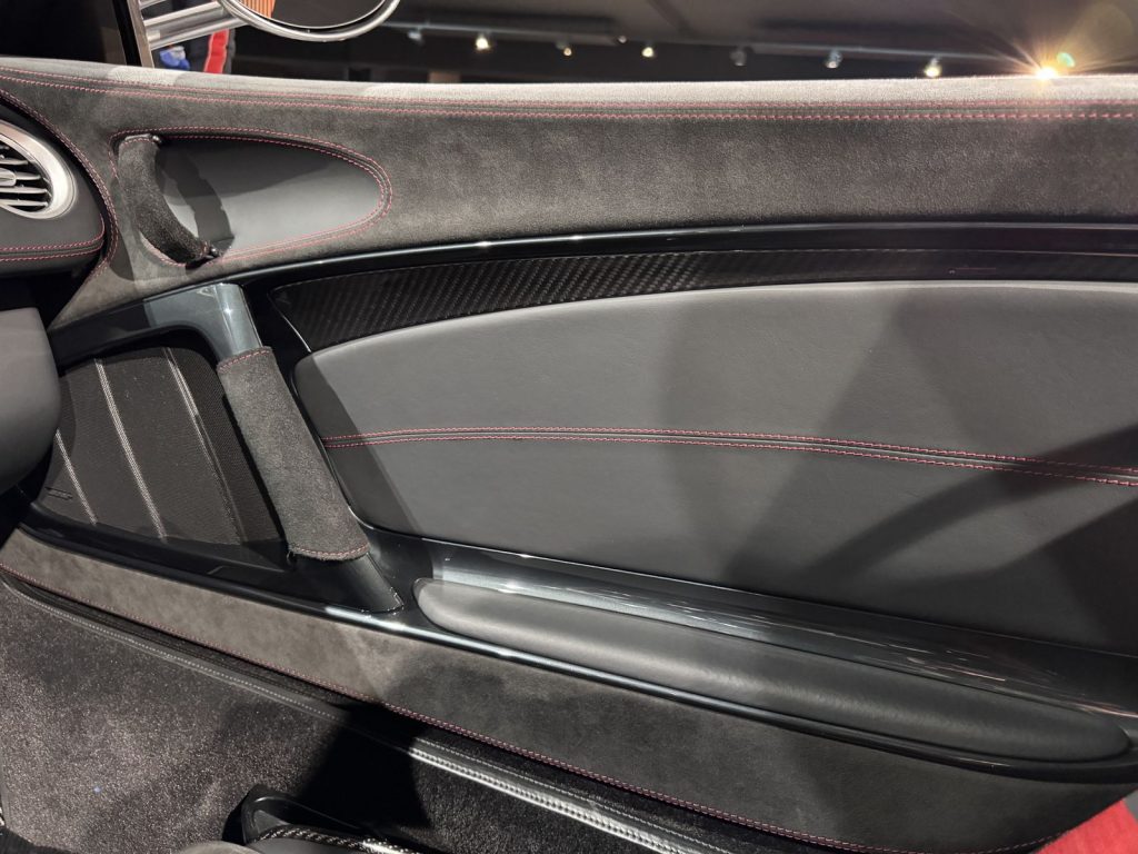 mobilede-9201477a7184f5485ea9df44f9abeb37