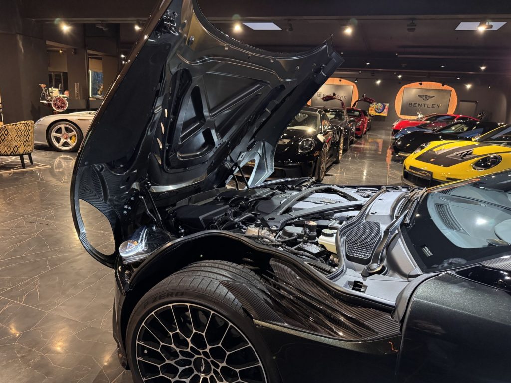 mobilede-a24aa6019cbfe304f58c4b70401a99bc