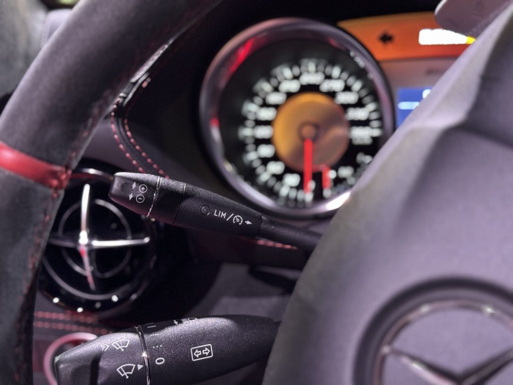 mobilede-b727238826852ec672e9f7877c0a880a