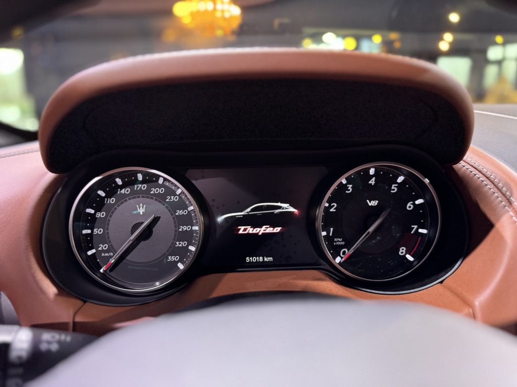 mobilede-527119e9d5bd1436d3273941e70190e8