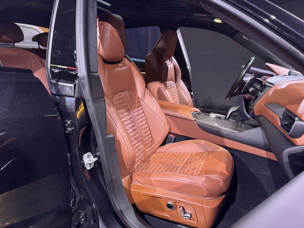 mobilede-8e5be3cdb6ddd087c7159fa15b01d822