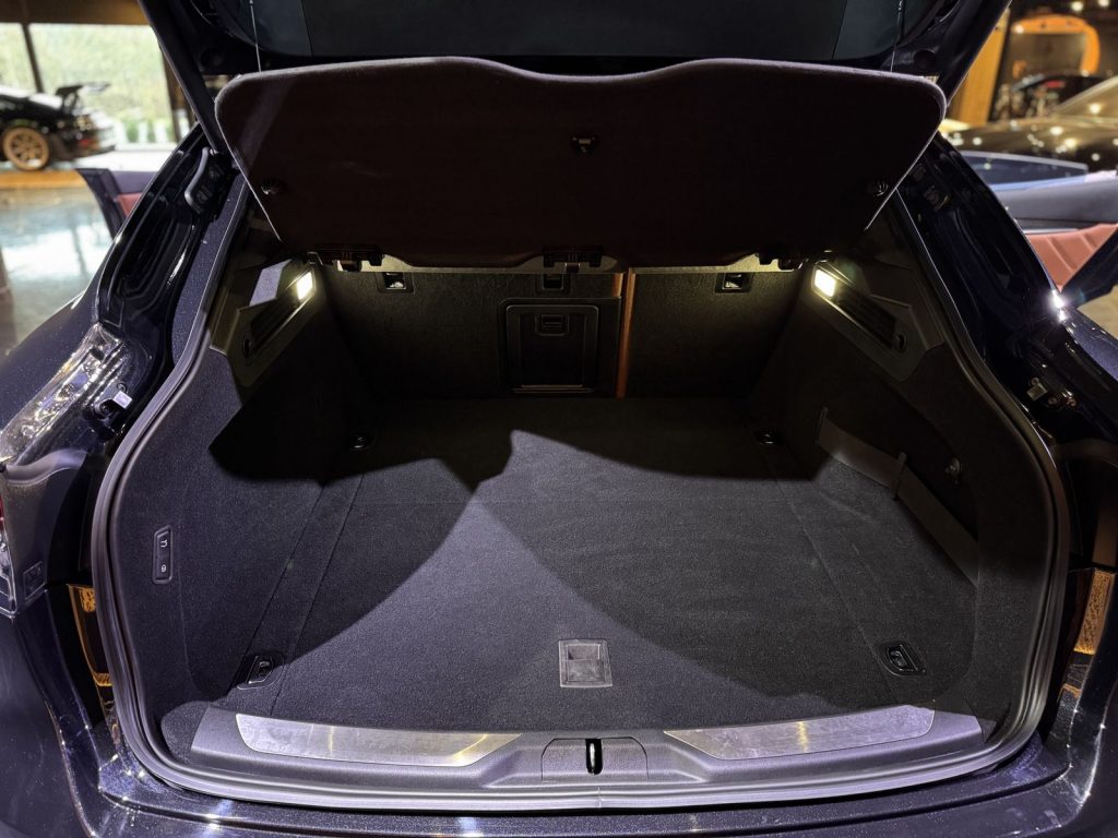 mobilede-c2e15bd4afbe1572fc1eaddb249e61ac