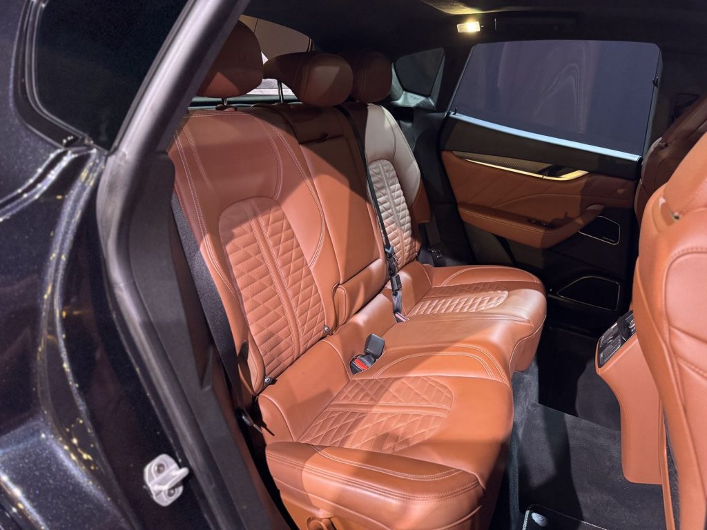 mobilede-f501acbb227653cad253d4269ff2a7a3