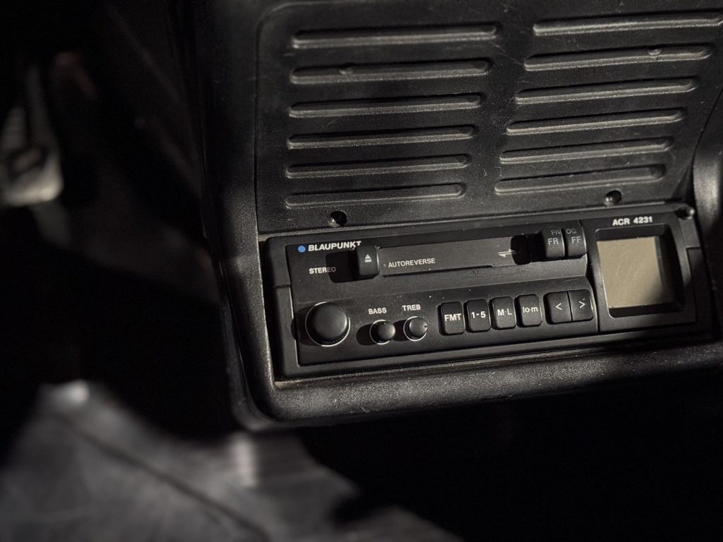 mobilede-addc0c7ee2f1c377cadda5e1945f8a98